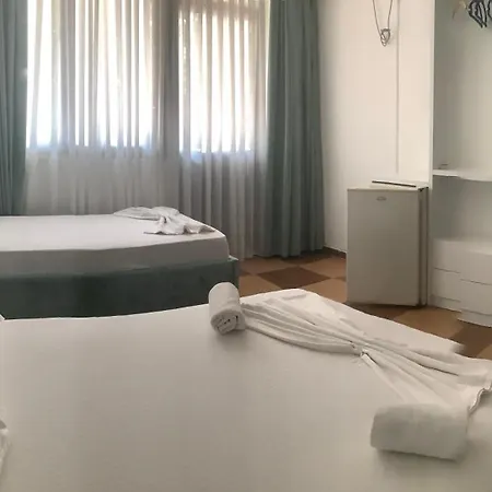 Kiki Ξενοδοχείο Velipojë